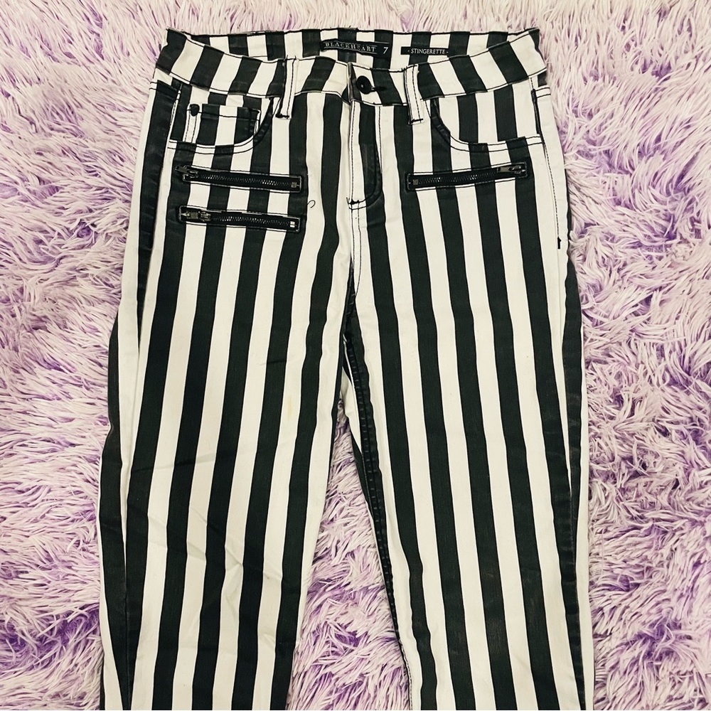 Blackheart Black & White Stripe Stingerette Jeans - Hot Topic - Junior’s Size 7